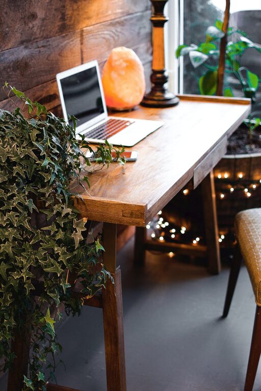 How to Create a Relaxing Home Workspace for Better Productivity
